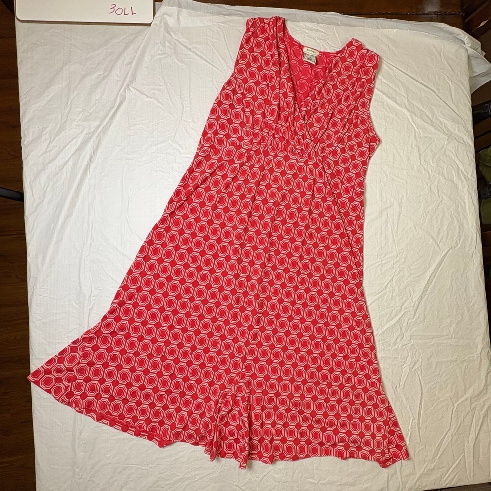 Old Navy Maternity Red Geometric Print‎ Sleeveless V Neck  Dress Size Small